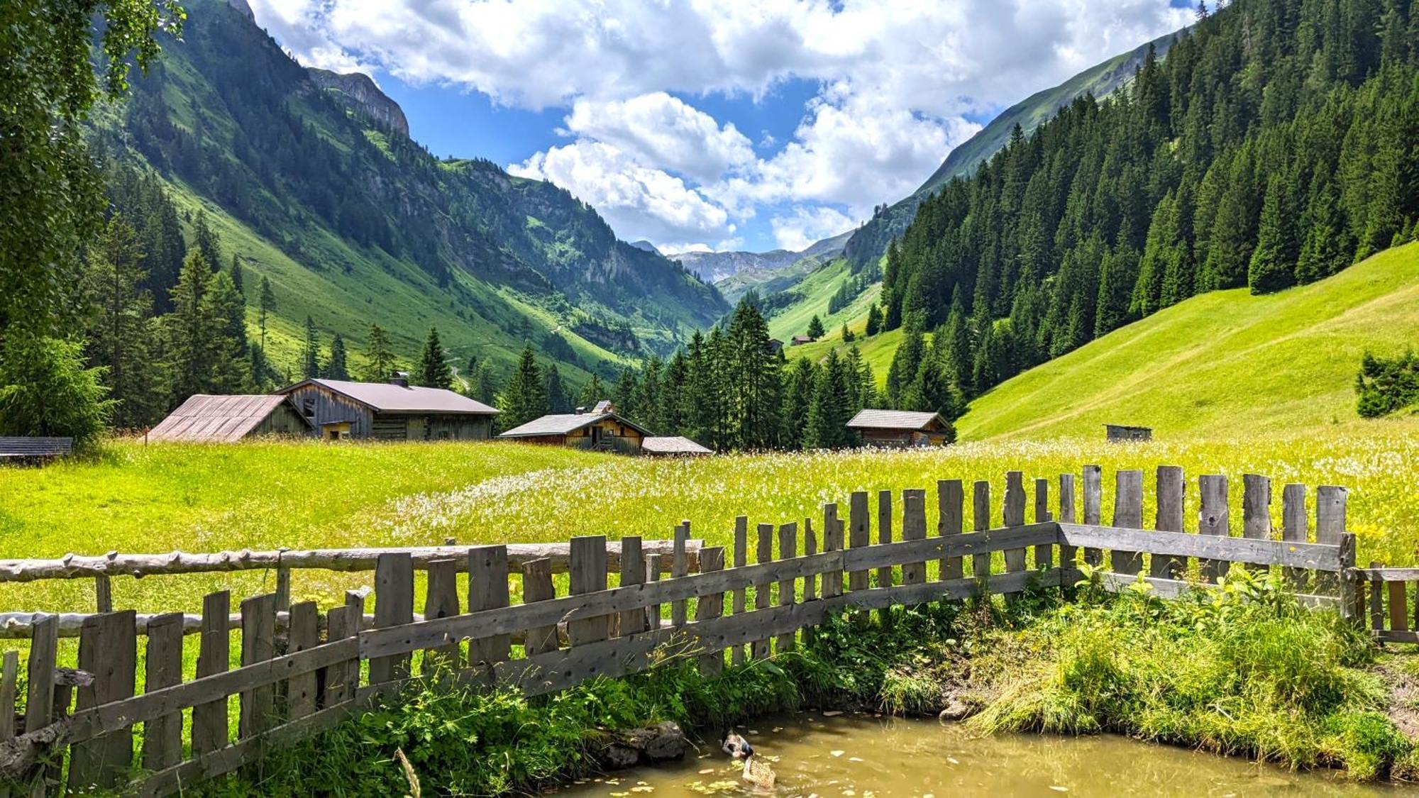 Haus Schoenblick Bach  Bagian luar foto